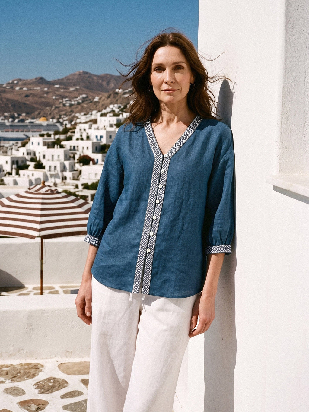 100% Linen Geometric Trim V-Neck Shirt SORAYA