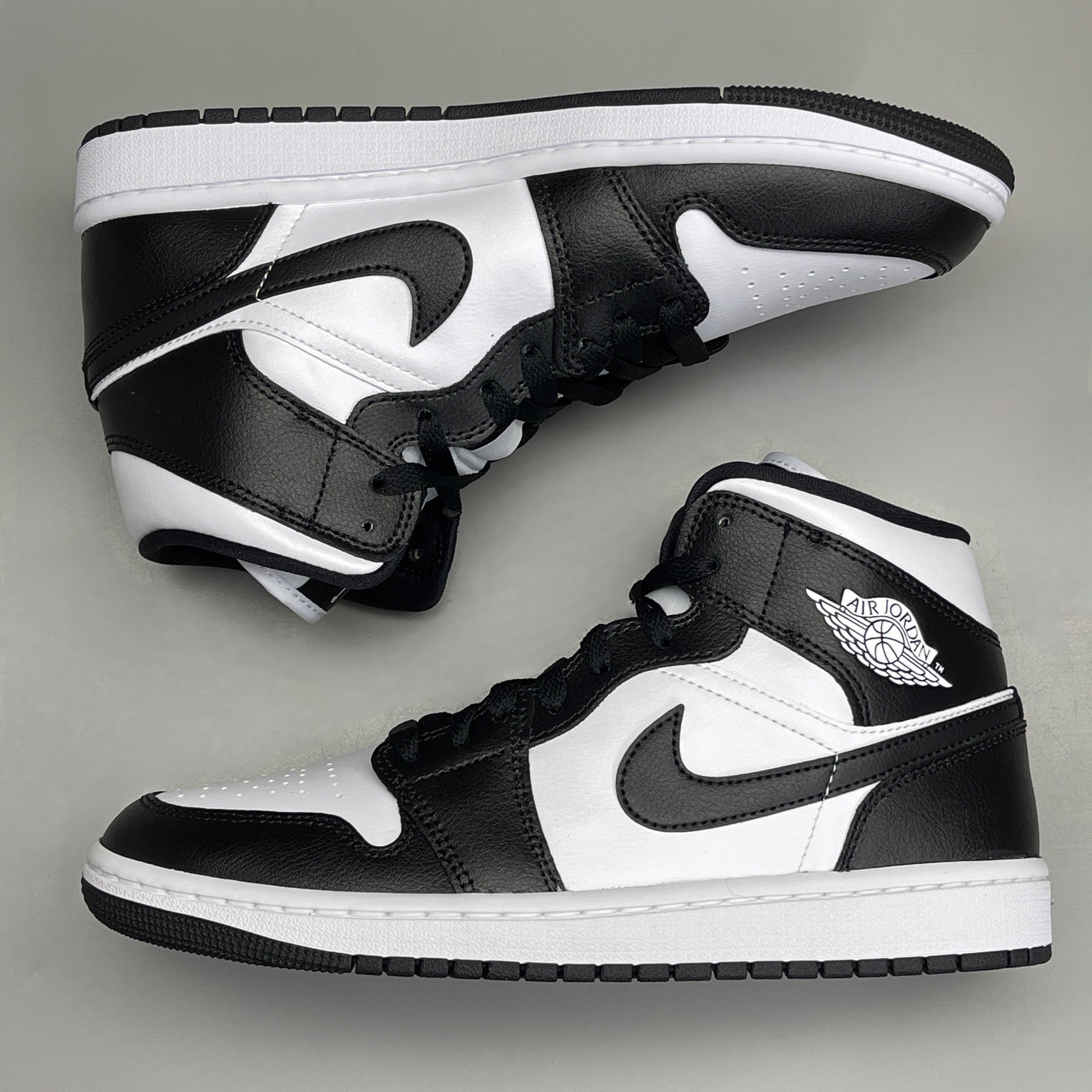 NIKE AIR JORDAN 1 Mid Panda Shoe Women's Sz 9 Black / White DV0991-101 (New)
