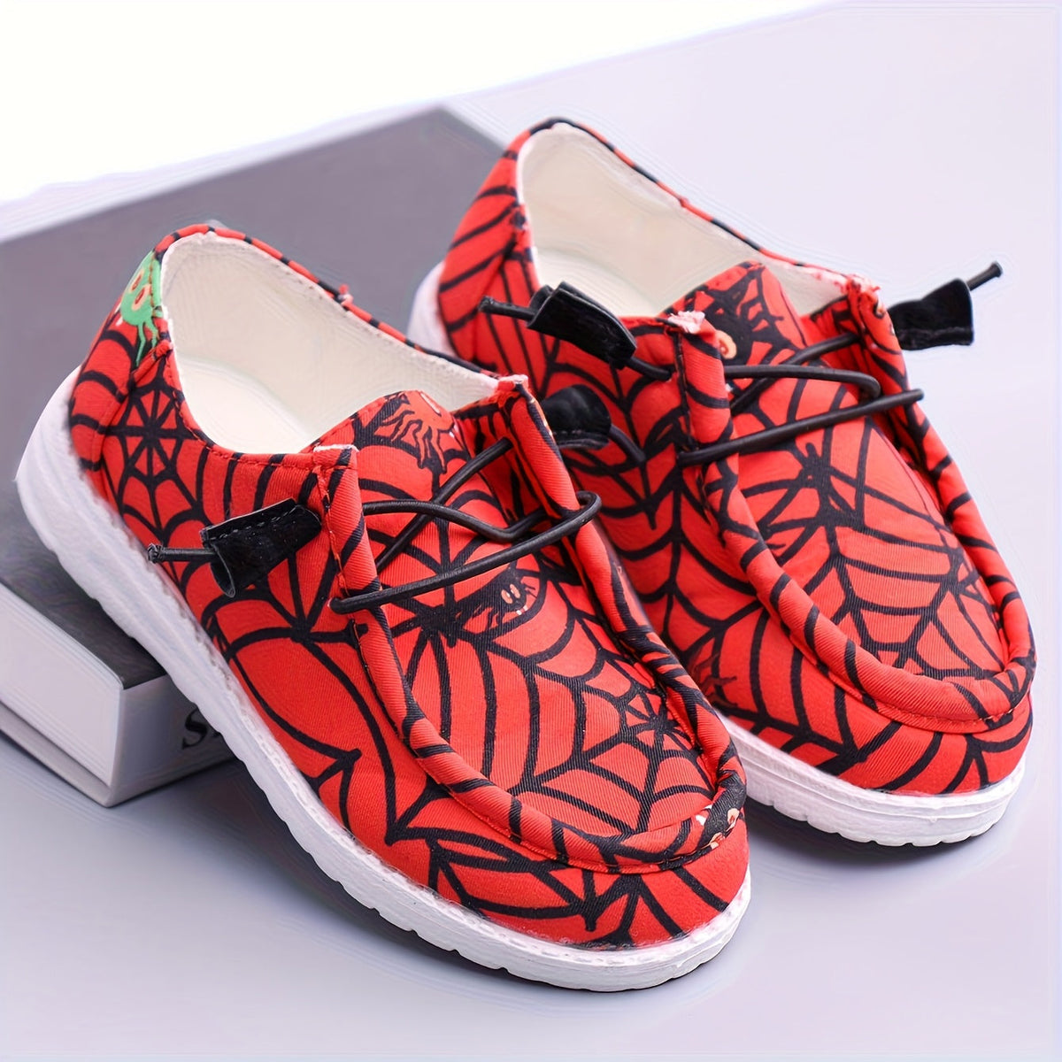 Boys' Breathable Mesh Sneakers - Lightweight Non-Slip Low-Top Athletic Shoes for Indoor & Outdoor